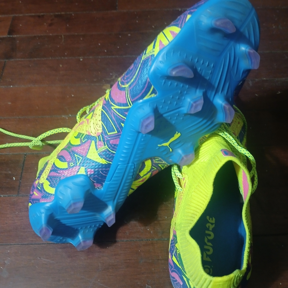 Puma future Pre Owned Exellent Condition - Picture 3 of 9